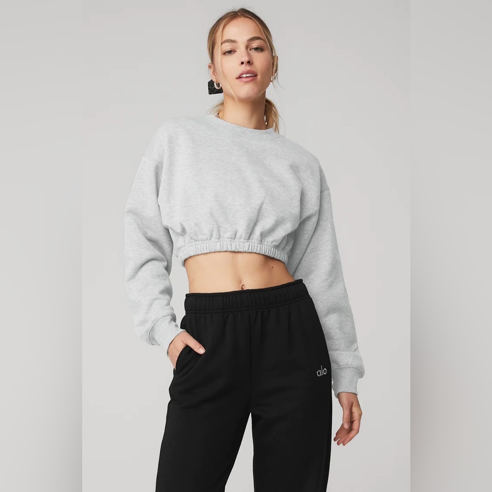NWT - ALO Devotion Crew Neck Pullover